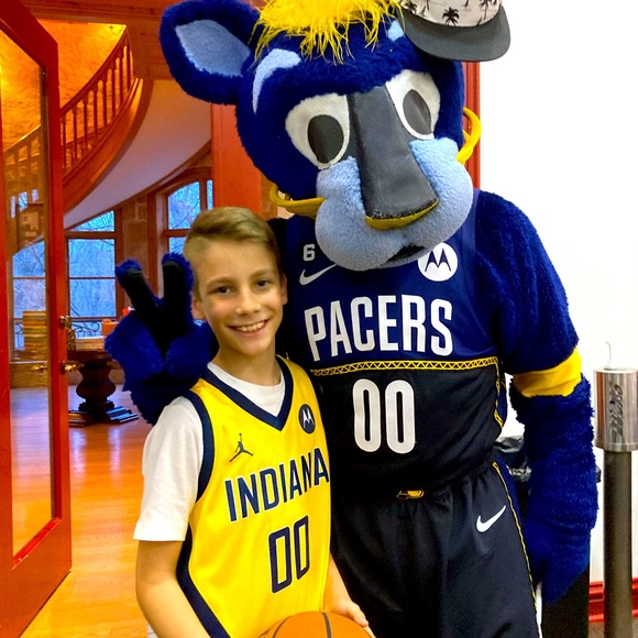 Meet your Posher, Nick - Picture 1 of 1